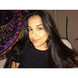 Meet your Posher, Julia